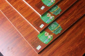 裝修購買板材選重的好，還是輕的好？